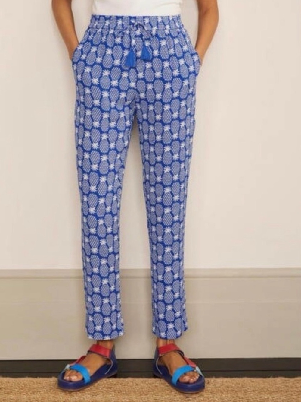 Boden Bembridge Blue Pineapple Crinkle Pull On Pants Tasseled